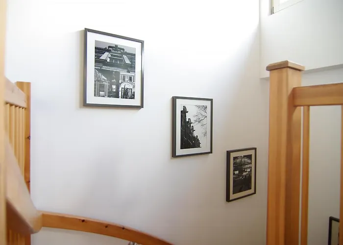 Tranquil Wooden House With Free Parking Accommodatie bij particulieren *